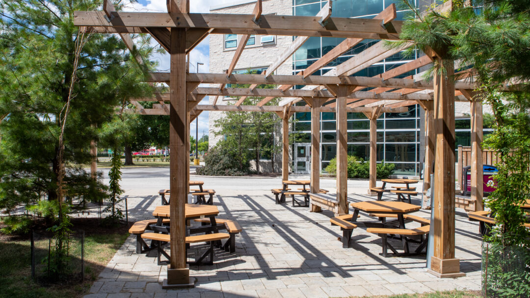 Outdoor space garden, McMaster University